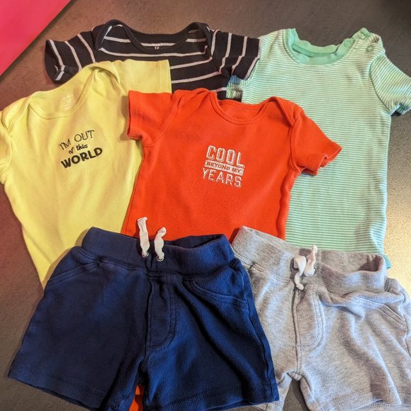 6 Piece Onesie & Shorts Knit Bundle - Picture 1 of 6